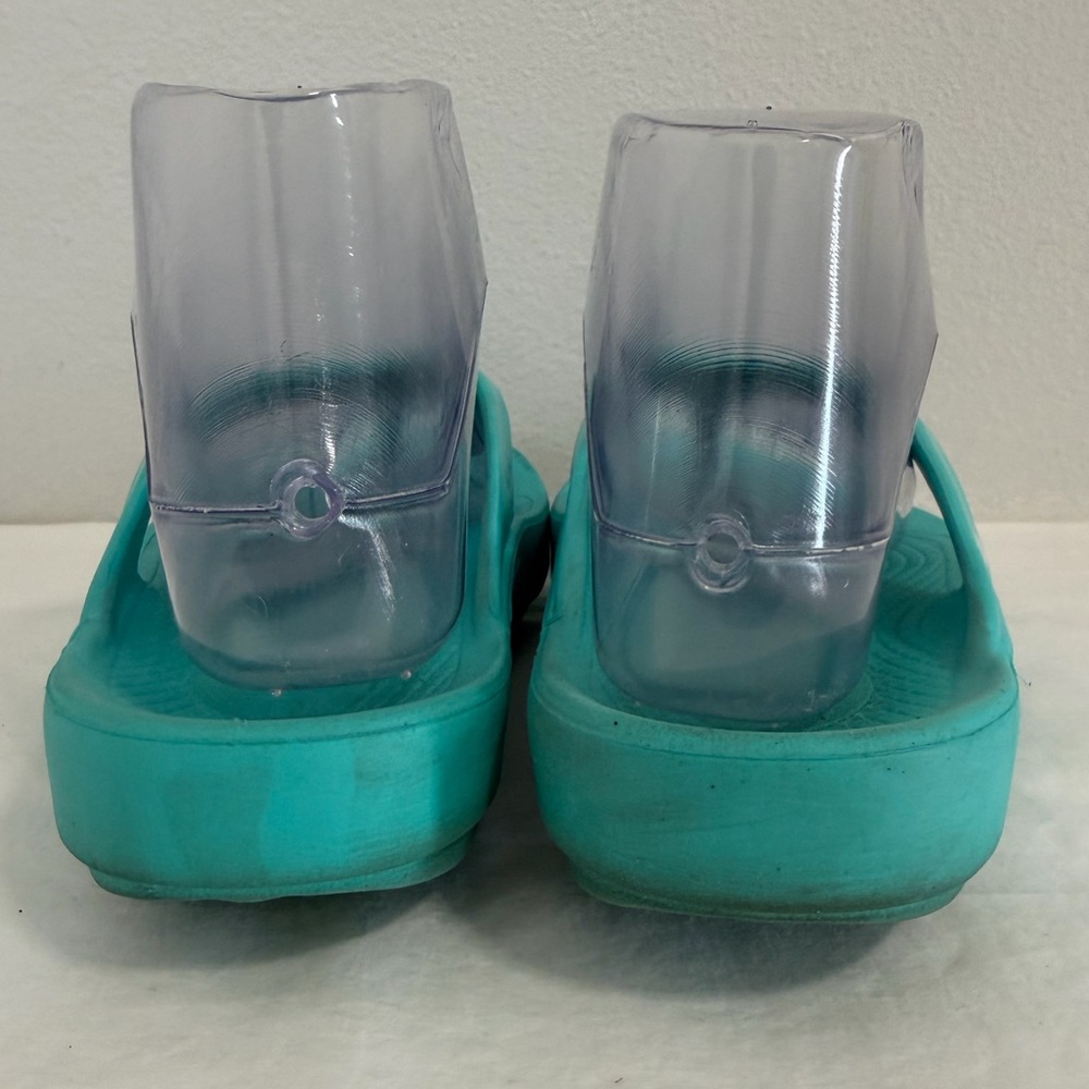 Oofos thong sandals flip flop Aqua size 6 - Picture 8 of 9